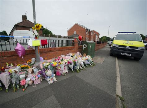 Liverpool Shooting Man 18 Arrested In Connection With Murder Of