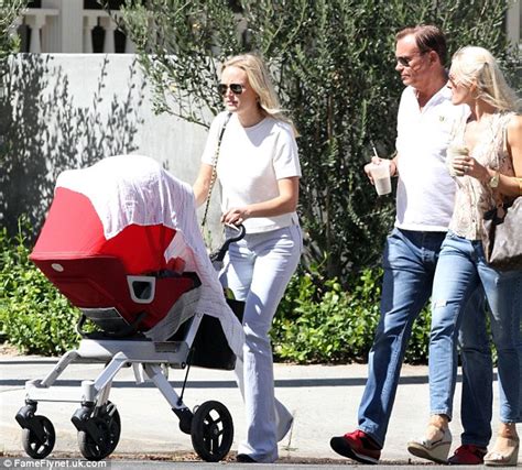 Malin Akerman takes out baby Sebastian for lunch with the family ...
