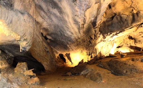 Appalachian Caverns Explore Bristol