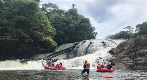 Bengkayang Kembangkan Wisata Arung Jeram