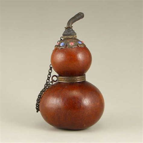 Chinese Qing Dynasty Gourd Snuff Bottle