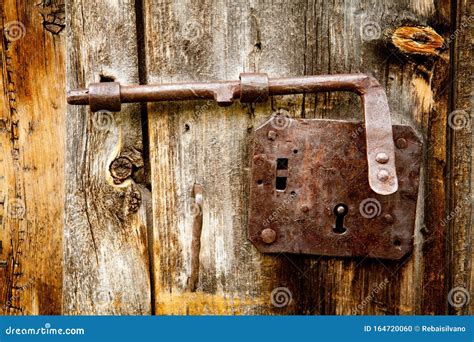 Antique Latch On Larch Door Stock Photo Image Of Grain Open 164720060