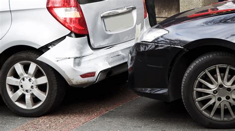 fungsi bumper mobil depan belakang  sesungguhnya asuransi