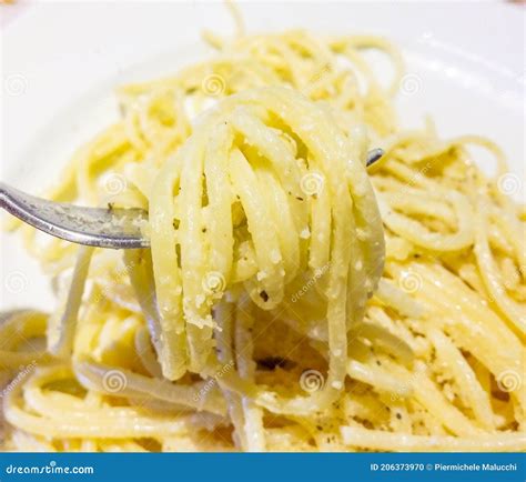 Alfredo Spaghetti Macarrão Da Festa Em Itália Temperada Pimenta E