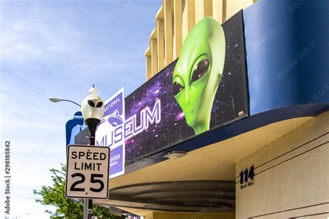 Foto De Roswell New Mexico Usa April 28 2019 The Streets Of