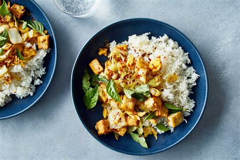 Tofu And Cabbage Stir Fry With Basil Recipe