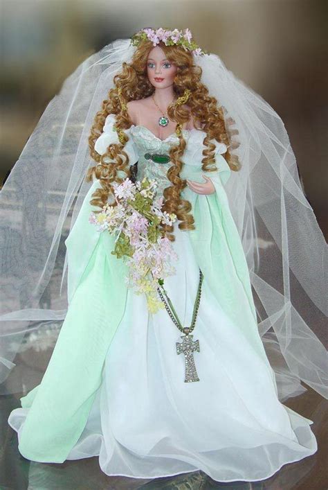 Rare Collectable Maid Marian Porcelain Bride Doll By Cindy M Mcclure Barbie Gowns Barbie