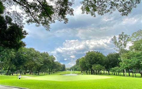 Discover Villamor Air Base Golf Course In Manila Golflux