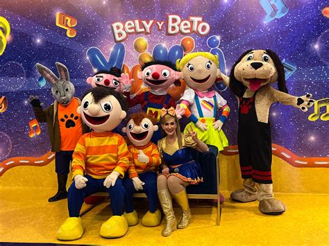 Llegan Bely Y Beto A La Arena Monterrey Con Su Yujujui Tour