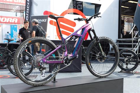 Brinke Rilancia La Xxr Con Ledizione Carbon Race Ltd Mtb Magazine