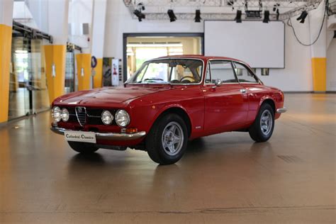 Alfa Romeo Gt Veloce Cathedral Classics