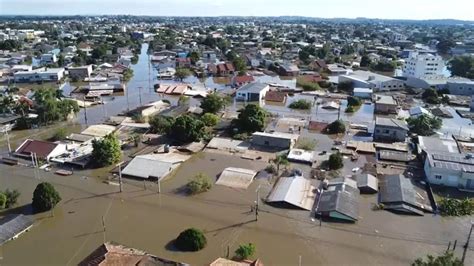 Auxílio Federal E Medidas De Reconstrução Anunciadas Para Vítimas Das