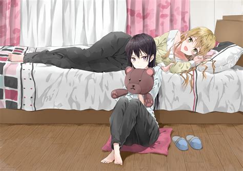 2girls Aihara Mei Aihara Yuzu Citrus Barefoot Bed Black Hair Blonde