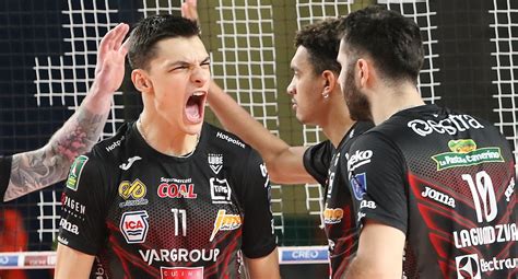 Pallavolo La Cucine Lube In Campo Per La Champions Notizie Sport