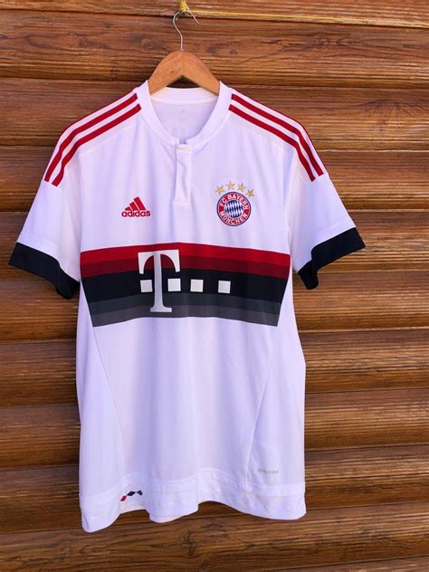 Adidas BAYERN MUNICH ADIDAD FOOTBALL SOCCER THIRD JERSEY | Grailed