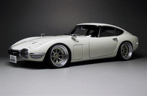 Car AncestryToyota 2000GT