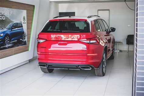 Splitter Tylny Środkowy Skoda Kodiaq RS Nasza Oferta Skoda Kodiaq