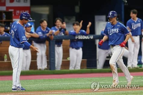 강한울 홈런·원태인 역투삼성 키움 꺾고 3연승 한국경제