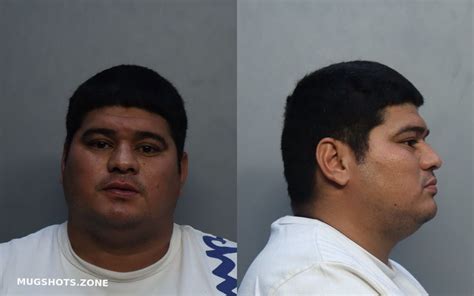 REYES RODRIGUEZ GERMAN GUSTAVO 10 25 2022 Miami Dade County Mugshots Zone