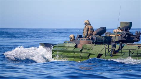 Us Marine Corps Assault Amphibious Vehicle Aav Water Operations Def