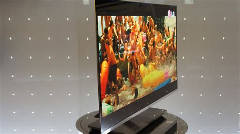 LG to unleash 31-inch 3D OLED TV