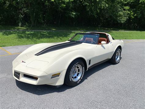 1981 Chevrolet Corvette | 427 Garage