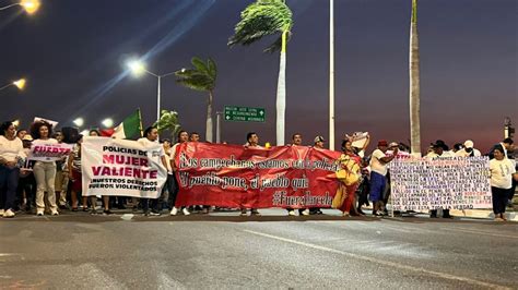 Marchan policías en Campeche contra Layda Sansores y Marcela Muñoz El