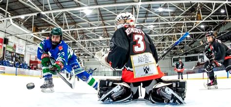 Des Matchs Internationaux Pour Les Hockeyeurs De La Polyvalente Des