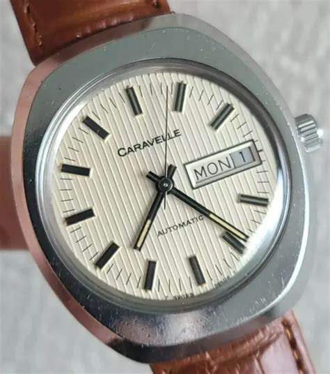 OROLOGIO AUTOMATICO VINTAGE Bulova Caravelle Uomo Giorno Data 11UHACB