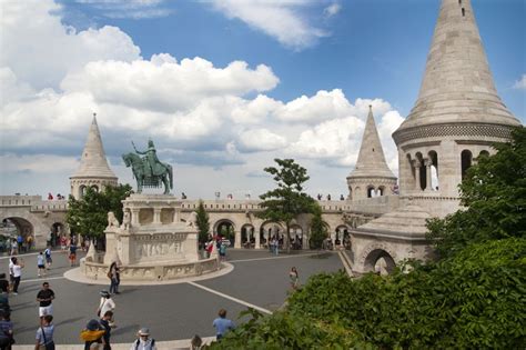 Budapest Guided Tour To The Hospital In The Rock Castle Getyourguide