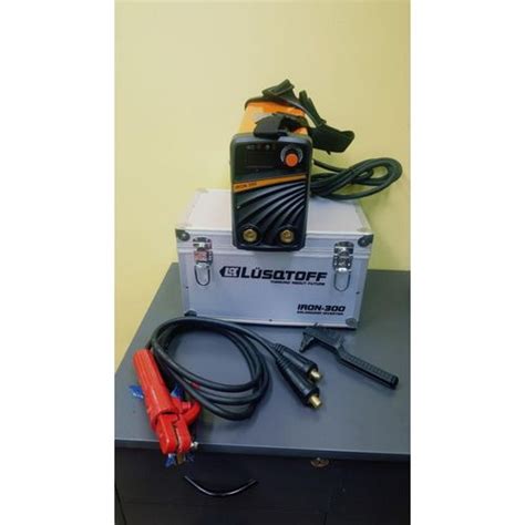 SOLDADORA INVERTER LUSQTOFF IRON 300 Arco Maquinarias S A