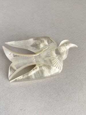 Vintage Mother Of Pearl Hand Carved Dove Motif Pin Brooch Bethlehem