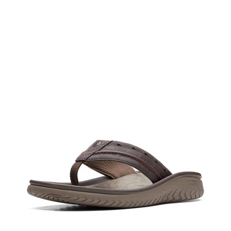 Clarks Men's Wesley Post Flip-Flop - Walmart.com