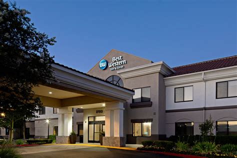 Best Western Valencia Six Flags Inn And Suites Updated 2024 Prices And Hotel Reviews Santa