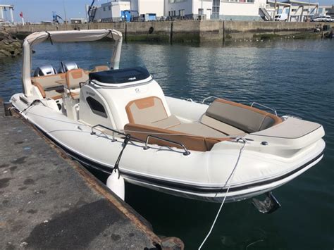 Zodiac Medline Bateau Moteur D Occasion Lemerle Bateaux