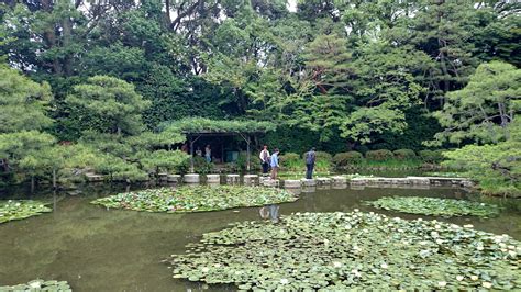 The Japanese Gardens of Heian Jingu Shrine : Kyoto | Visions of Travel