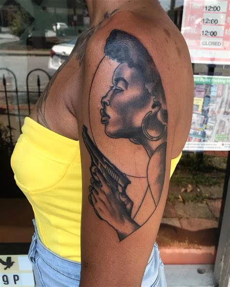 Melanin Should Not Be An Obstacle For Tattoo Artists Dark Skin Tattoo