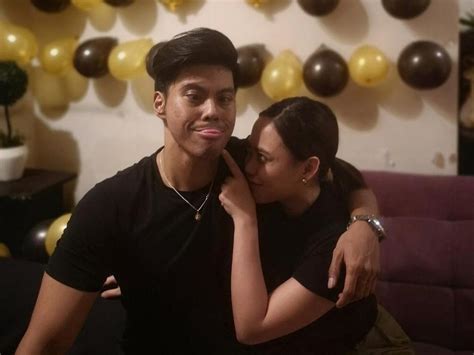 Kim Molina And Jerald Napoles Are Now Engaged Gma Entertainment