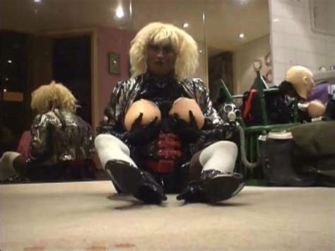 Roxina Busty Mature X Gay Man Man Porn XHamster