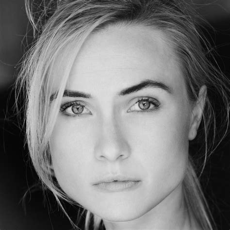 KVINNOR – AGENT & MANAGEMENT GROUP