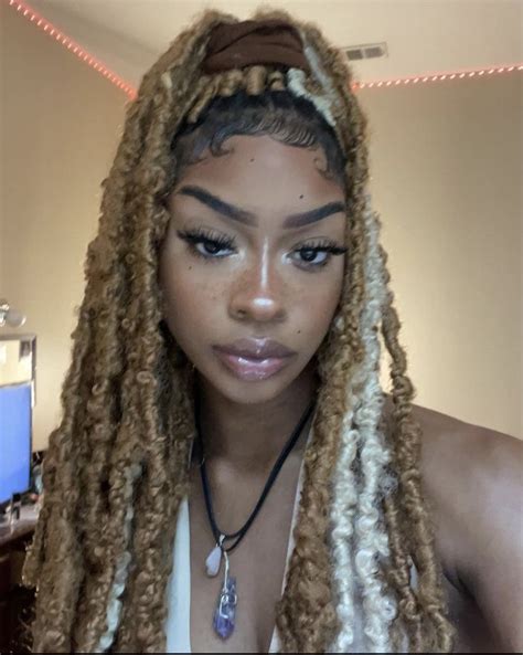 Pin By Thekidd On L O C S Faux Locs Hairstyles Hair Inspiration