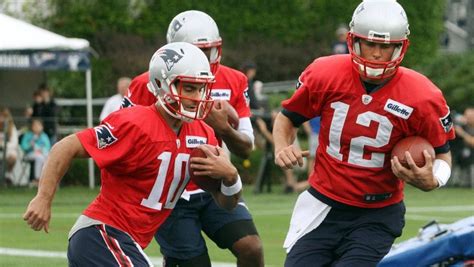 Training Camp Observations Patriots Ease Into First Day Of Full Pads