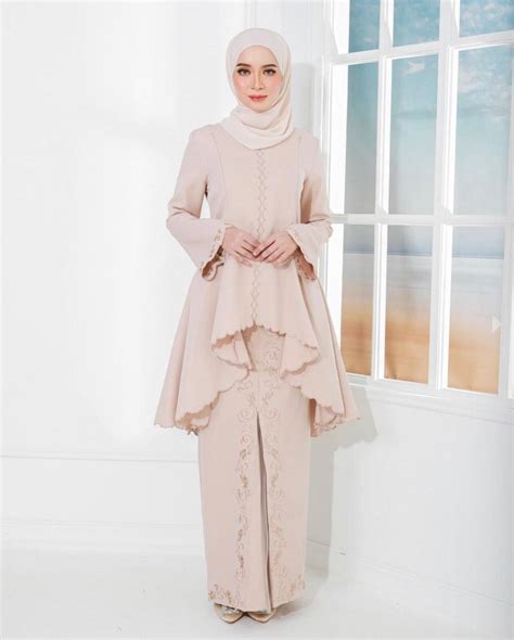 Beautiful Minimalist Hijabistahub Sareema Kebaya In Champagne Nude Size