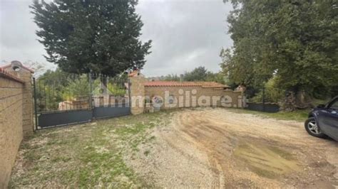 Vendita Villa Unifamiliare In Via Casaletto Valloppio Rignano Flaminio