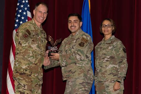 Dvids Images Th Airlift Wing Recognizes Th Quarter Award