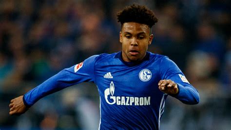 Weston McKennie urges younger Americans to take chances in Europe