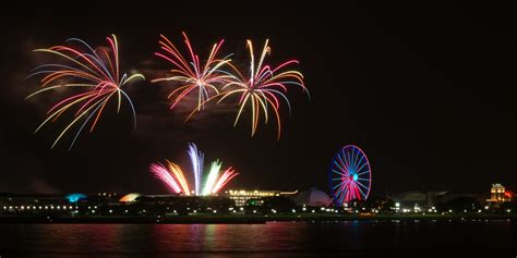 Fireworks at Navy Pier - The World-Famous Billy Goat Tavern