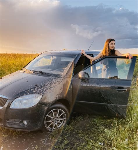 Car Stuck Tanya Stuck In Mud In High Heels Sandals Krisstuckgirls