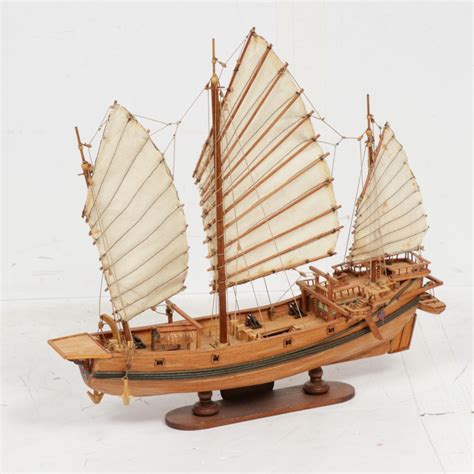 Amati 1421 Chinese Pirate Foochow Junk Ship Model With Custom Case Ebth