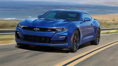 2020 Chevrolet Camaro Saves Face, Shows Its New Grille